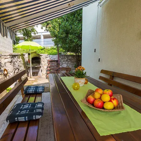 Mediterranes Mit Drei Terrassen, Grill, Wifi - Nur 500 Meter Zum 茨里克韦尼察