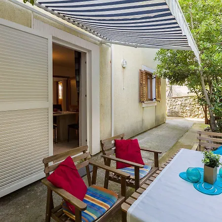 Mediterranes Mit Drei Terrassen, Grill, Wifi - Nur 500 Meter Zum *