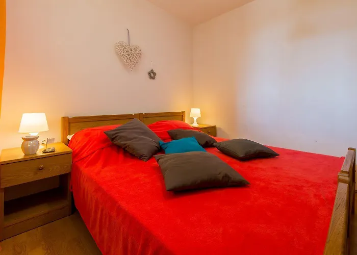 Mediterranes Mit Drei Terrassen, Grill, Wifi - Nur 500 Meter Zum *