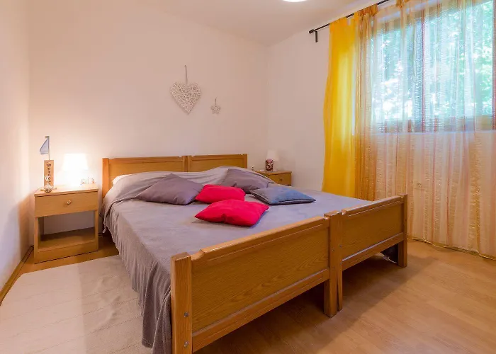 Mediterranes Mit Drei Terrassen, Grill, Wifi - Nur 500 Meter Zum * Crikvenica