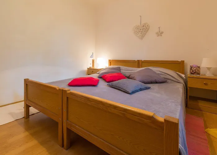 Apartman Mediterranes Mit Drei Terrassen, Grill, Wifi - Nur 500 Meter Zum *