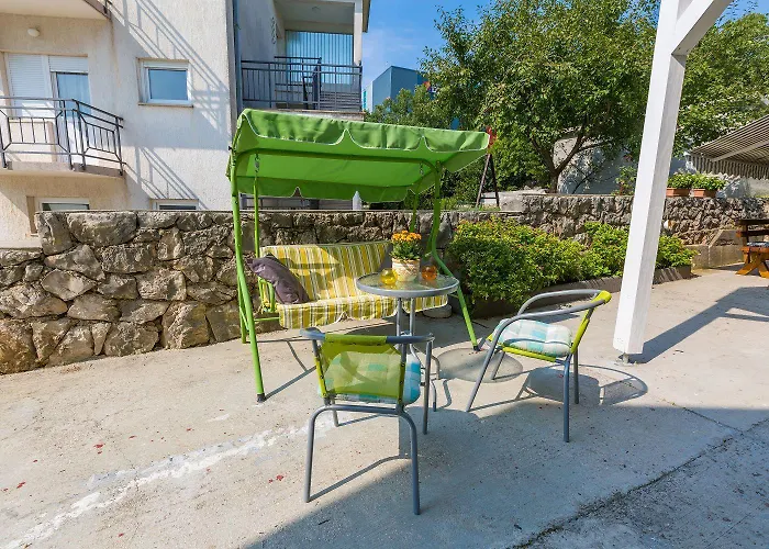 Mediterranes Mit Drei Terrassen, Grill, Wifi - Nur 500 Meter Zum Apartman *