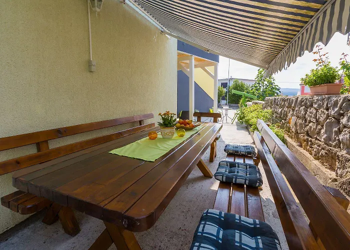 Mediterranes Mit Drei Terrassen, Grill, Wifi - Nur 500 Meter Zum Crikvenica