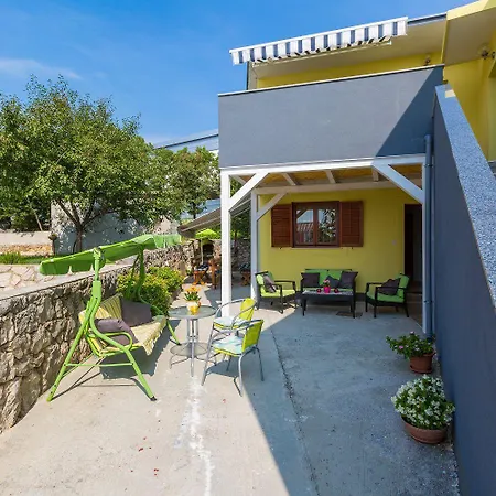 Mediterranes Mit Drei Terrassen, Grill, Wifi - Nur 500 Meter Zum *