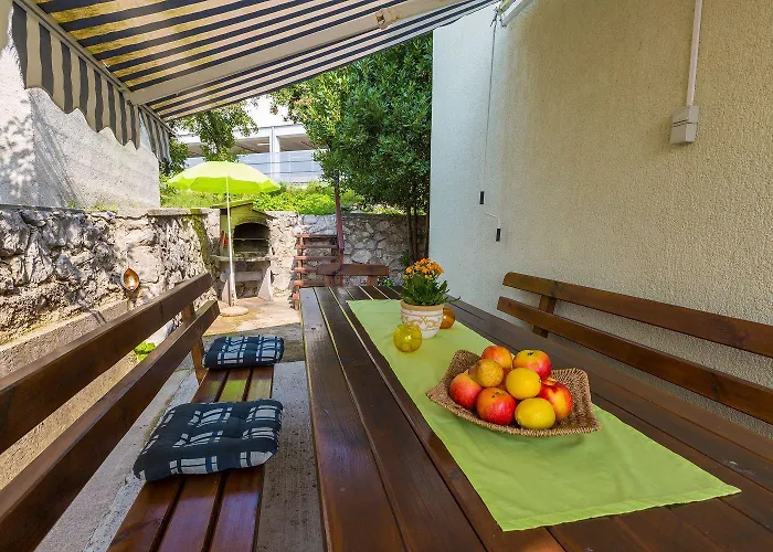 Mediterranes Mit Drei Terrassen, Grill, Wifi - Nur 500 Meter Zum Crikvenica